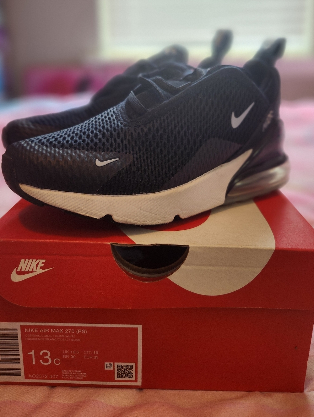 Little Kids Sz 13C Nike Air Max 270 Sneakers in Navy and White